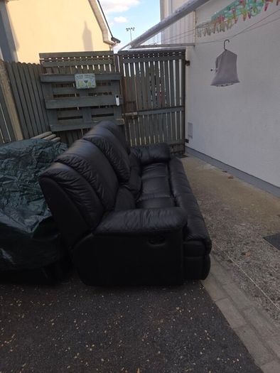 3 seater black leather couch