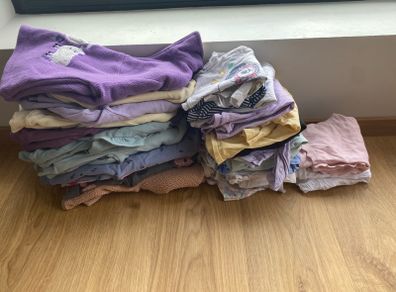 2-3 girls clothes bundle