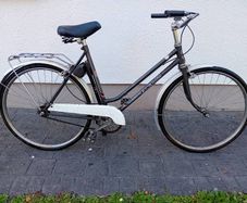 vintage ladies bicycle