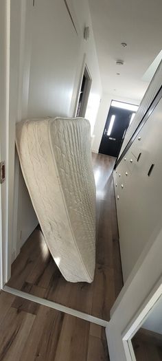 DUBLE BED  ikea uses
