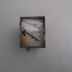 Oil Pressure Gauge.