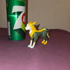 Pokemon Boltund Figure