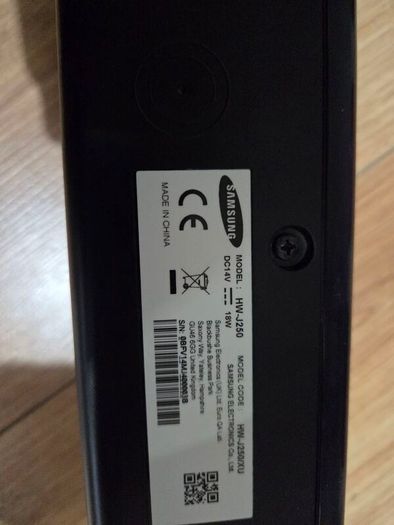 Samsung sound bar HW J250, great condition