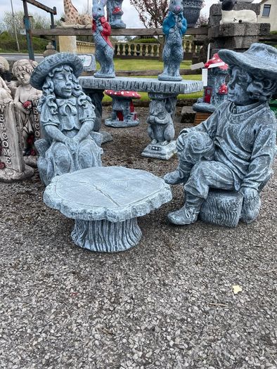garden ornaments