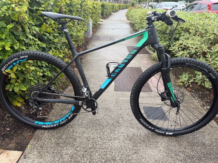 Canyon Exceed Full Carbon