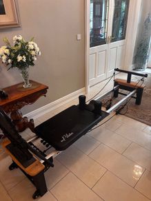 Reformer Pilates machine