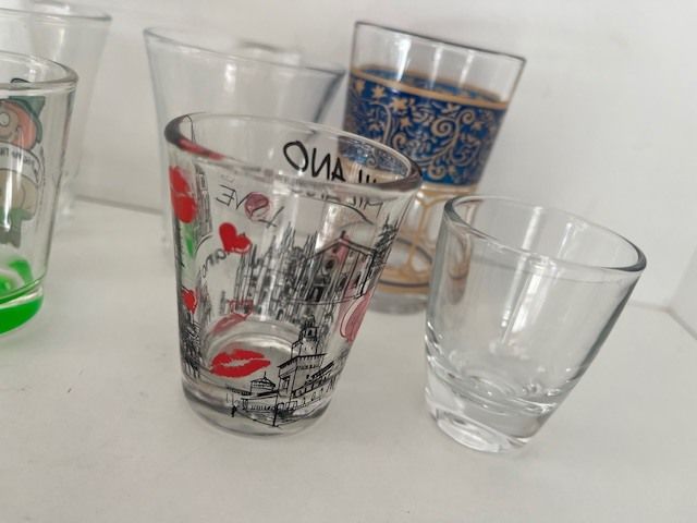 Selection of shot & mini glasses. Total 11 items. All in super condition.
