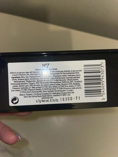 No7 eyeshadow palette