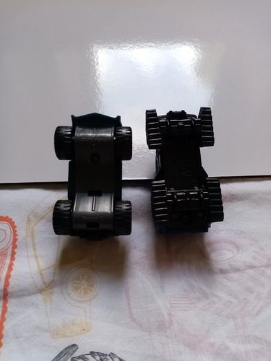 Toy vehicles