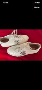Woman trainers