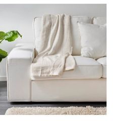 Brand Ikea Gurli Throw- Colour - White  & Beige - Size - 180cm x 120cm