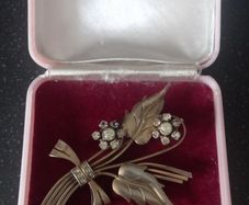 Beautiful Antique Broach
