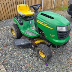 john deere ride on mower