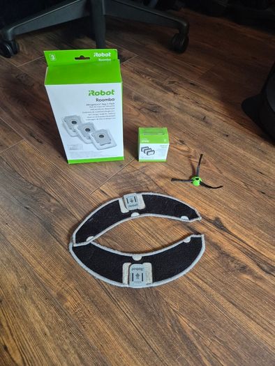 iRobot Roomba Combo j9+ | Self-Emptying Vacuum & Mop | Excellent Condition