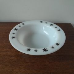 Vintage Pyrex JAJ Snowflake bowl 1958
