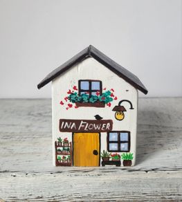 Handcrafted tiny wooden house!