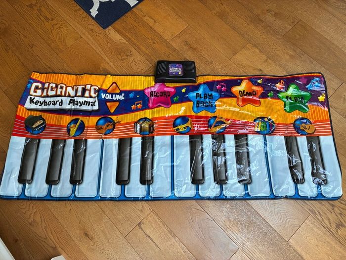 Piano music mat