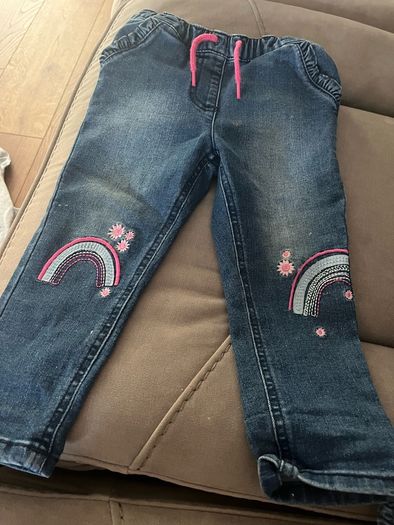 Girls clothes