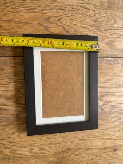 Black photo frame