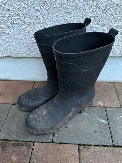 Man Wellies size 9