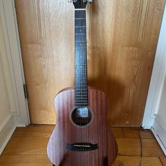 Tanglewood Left handed guitar