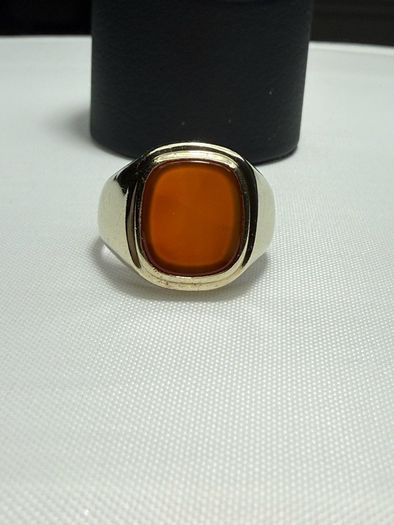 Vintage 8K Yellow Gold Signet Gents Ring Bezel set Carnelian