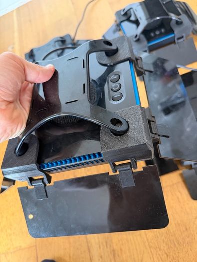 4 x Radion XR15 Blue marine aquarium lights with slide mount and custom shades