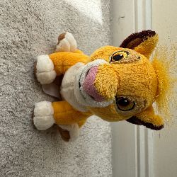 Disney Store Lion King Young Simba Plush approx. 7 Inch Used Please see pictures