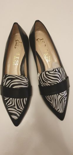Emis leather flat shoes
