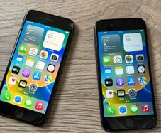 IPhone 8 x2 unlocked