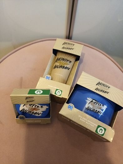 Wonder woman beauty bundle from Boots