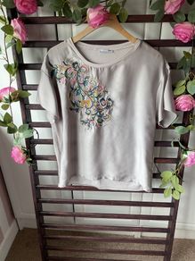 top Zara size small satin front embroidered detail short sleeve top