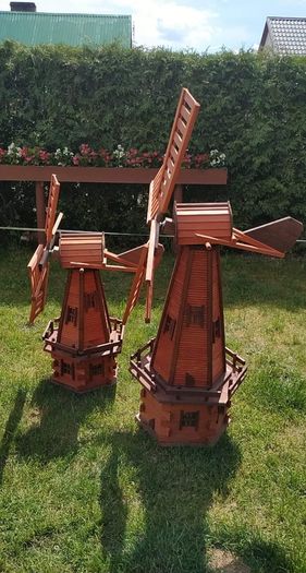 Charming Garden Windmills Perfect for Your Outdoor Space