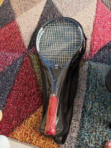 2 tennis rackets