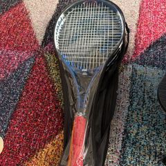 2 tennis rackets