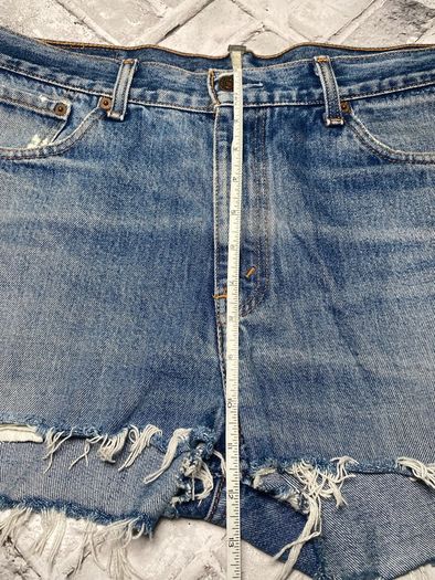 Levi's Ladies Denim Shorts W36 L14/UK16    J-B
