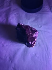 Fluorite black rose uv reactive