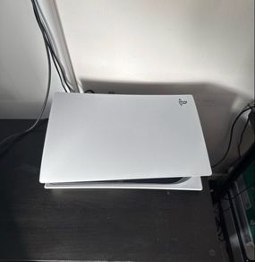 PS5 (Disk Version)