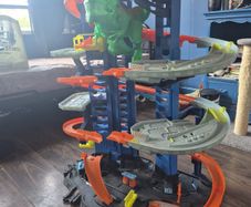 Hotwheels Ultimate Gatage