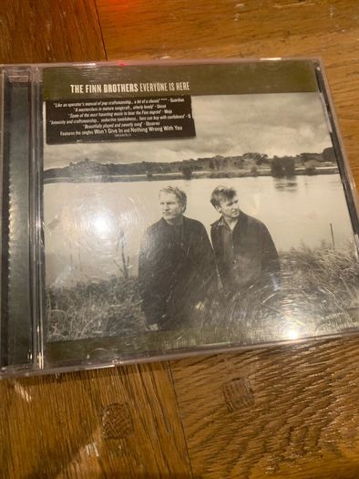 Finn Brothers - Everyone Is Here