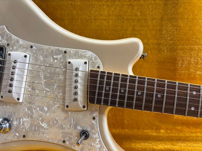 Yamaha SGV-800 Flying Samurai Pearl Snow White 2000