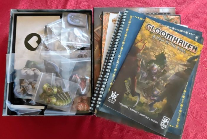 Gloomhaven: Jaws of the Lion Board Game Mint Never Played