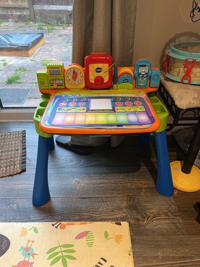 kids learning and Activity Desk