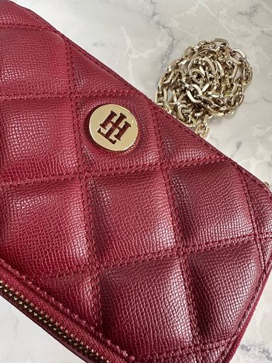 Tommy Hilfiger bag