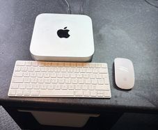 M1 Mac mini with 27"led display