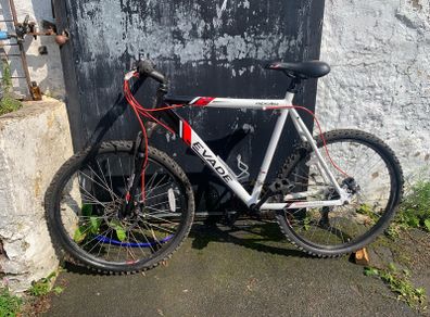 26 Inch Apollo Evade mens bike