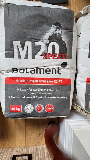 Botament M20 Flexible Tile Adhesive