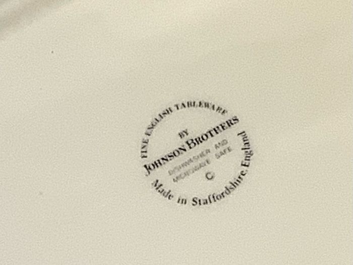 Vintage Johnson Brothers Indies sandwich tray