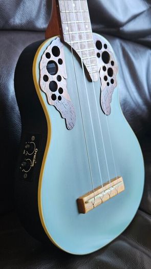 Ovation Applause Ukulele