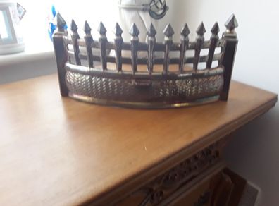 Fret fireplace